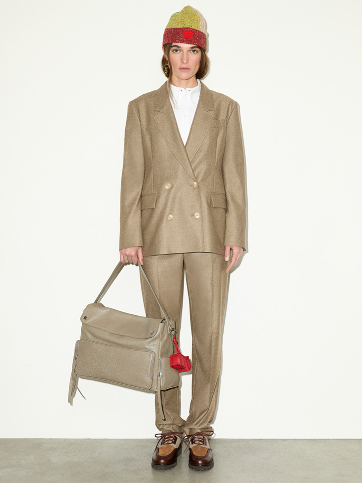 Tailleur Maxandco Carousel Desktop 10 MAX&Co.
