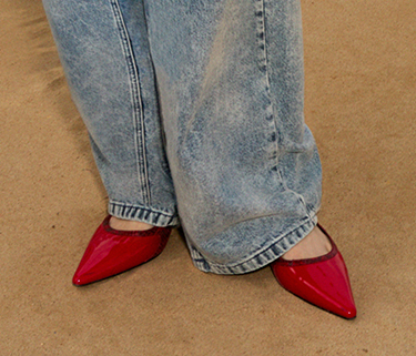 Talking point pumps